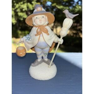 Snowbabies Let's Pretend I'm A Good Witch‎